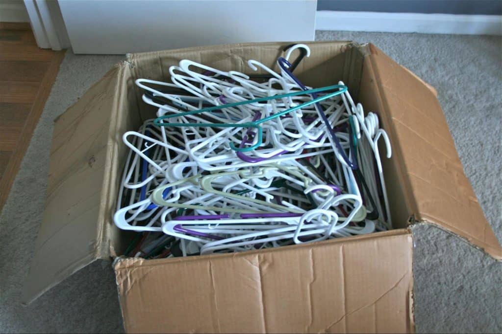 How To Store Hangers When Moving The Best Methods